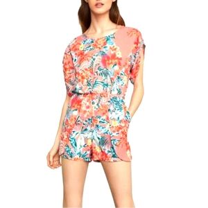 NWT BCBGMaxAzria Tropicalia Floral Romper with Pockets Large